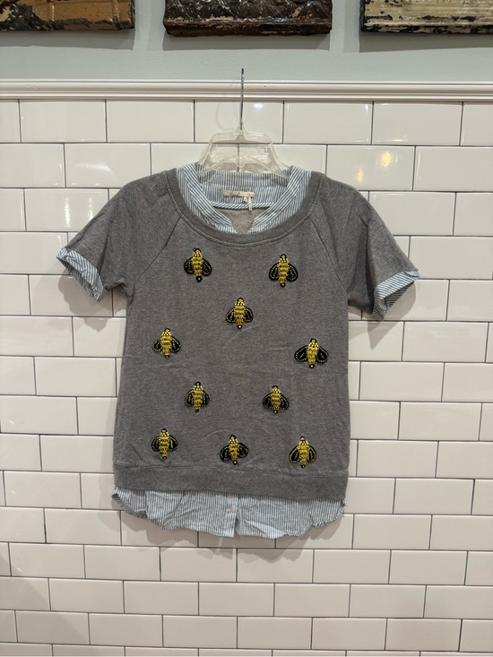 Floreat Tops - Anthropologie Floreat Gray Short-Sleeve Sweatshirt with Yellow Bee Embroidery